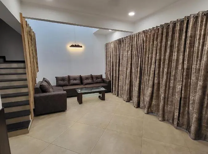 Mannat Squeeze 3Bhk Villa Lonavala